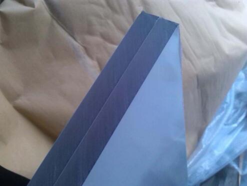 PC耐力板壽命是多少年？華辦廠家告訴你