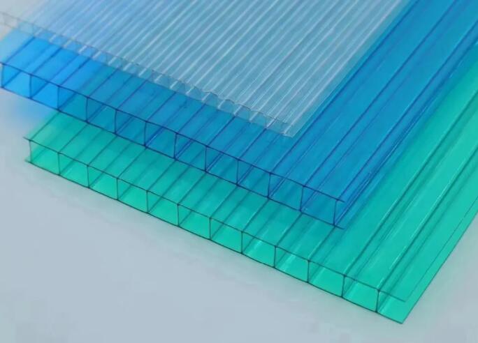 PC陽光板在安裝及運輸途中如何彎曲？PC陽光板過度彎曲會造成什么影響？