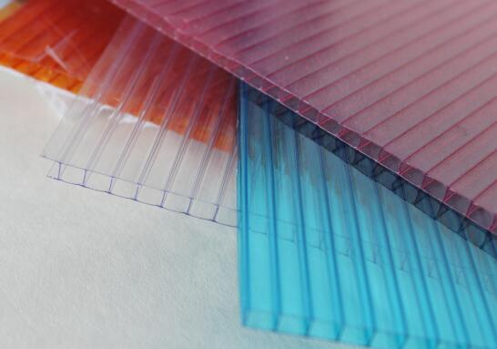 購(gòu)買PC耐力板時(shí)要考慮哪些？