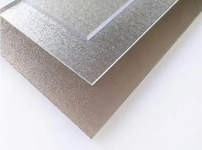 PC磨砂板怎么剪裁？