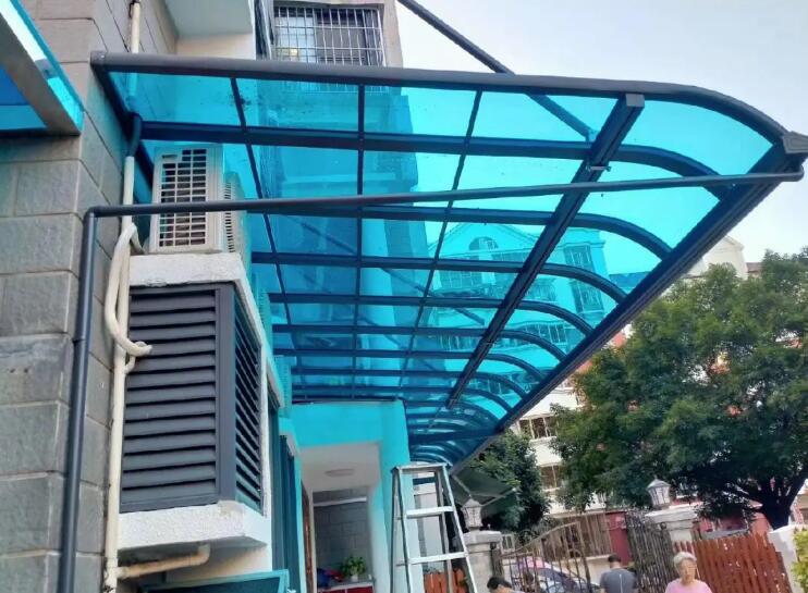 PC板檔雨棚，PC板雨棚案例