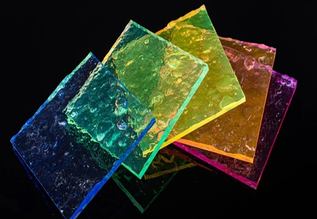 亞克力板的應(yīng)用范圍有哪些？