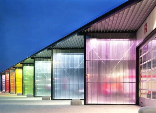 PC板在建筑領(lǐng)域應(yīng)用有哪些？