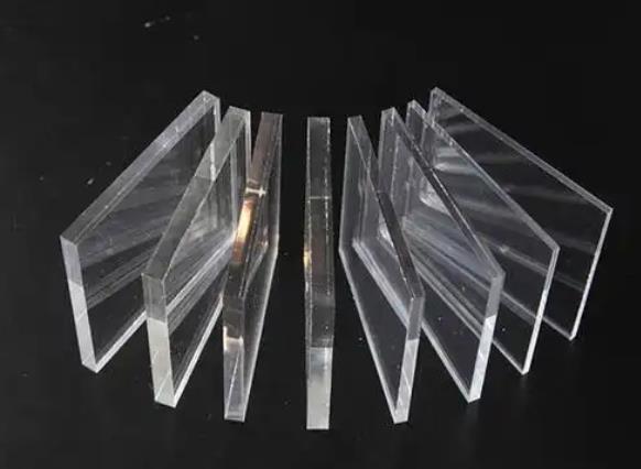 建筑中常用的透明材料有哪些？